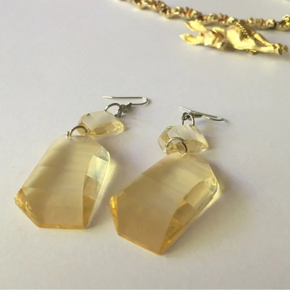 VTG 🌼 Golden Curated Trio jewelry set - Picture 12 of 16